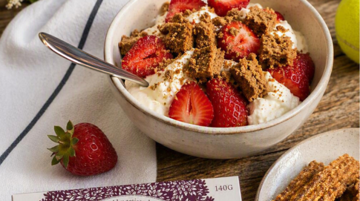 Billington's Gingerbread Strawberries and Cream